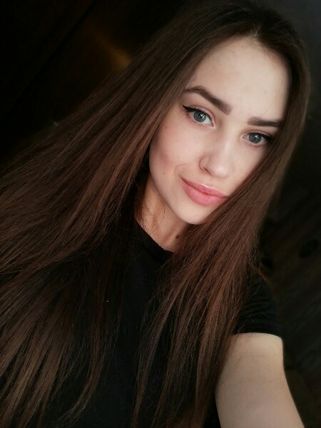 Алина Костенкова